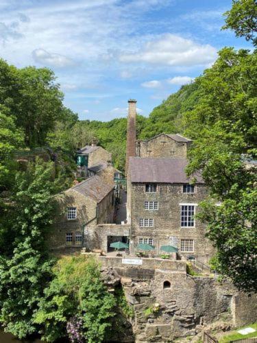 Villa The Lean-To House New Mills Exterior foto